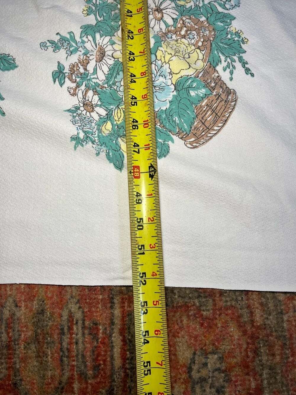 Vintage Floral Basket Yellow Center Tablecloth cottagecore - Picture 7 of 8